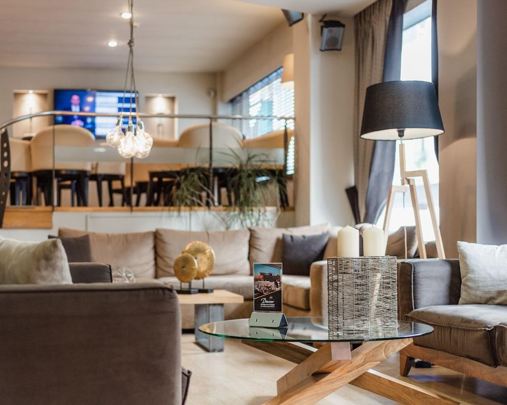 Acropolis Select Hotel