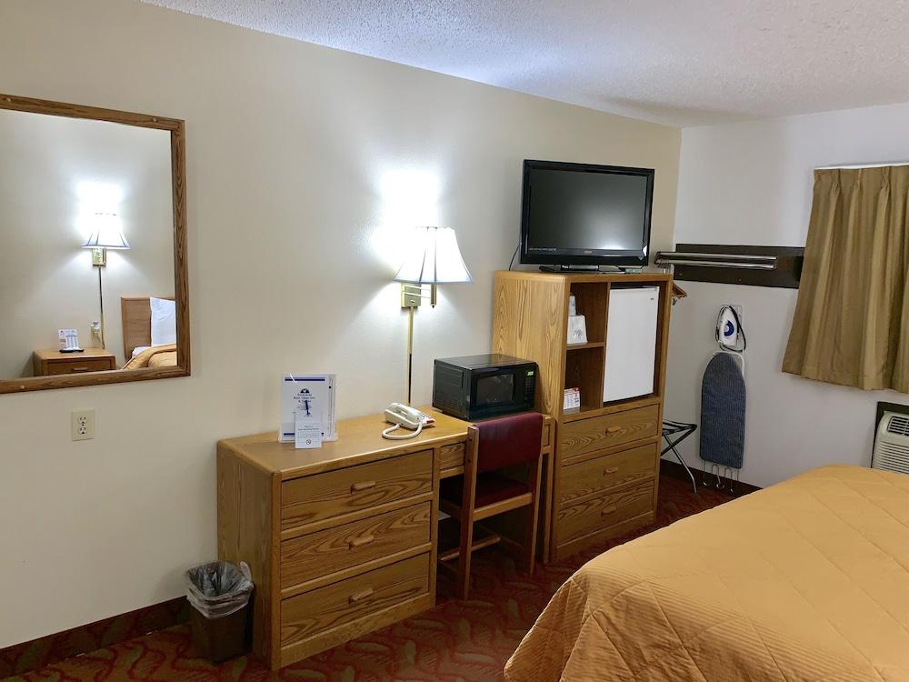 Americas Best Value Inn & Suites Sidney