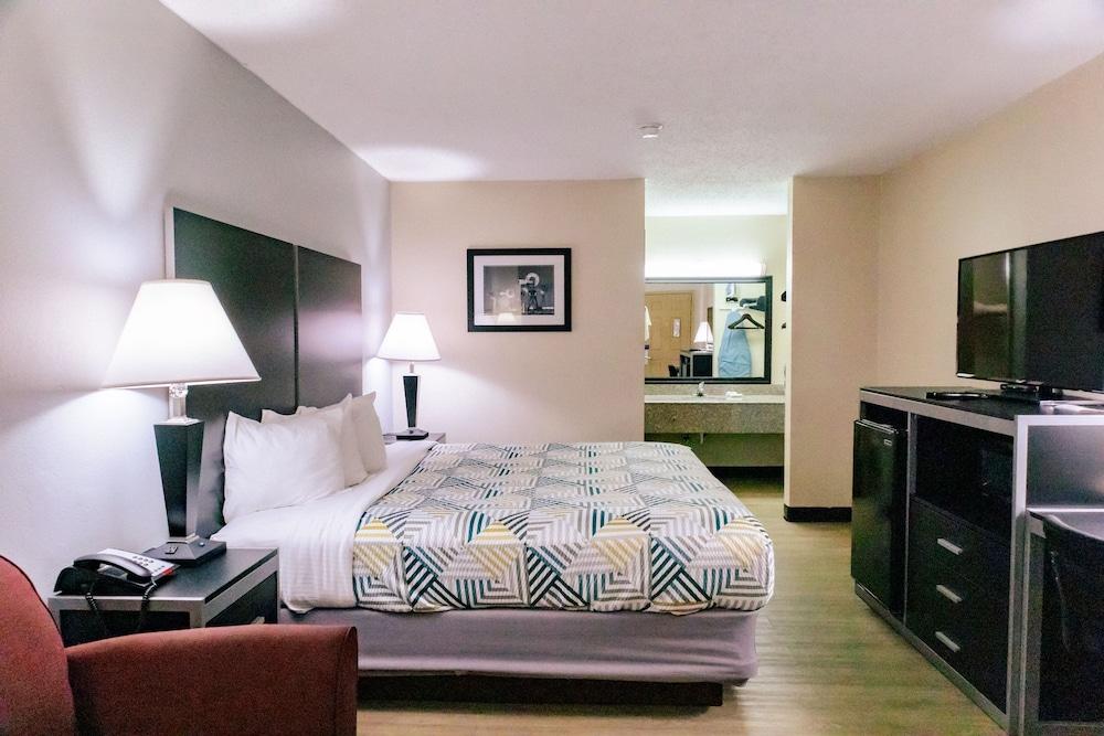 Motel 6 Nacogdoches TX