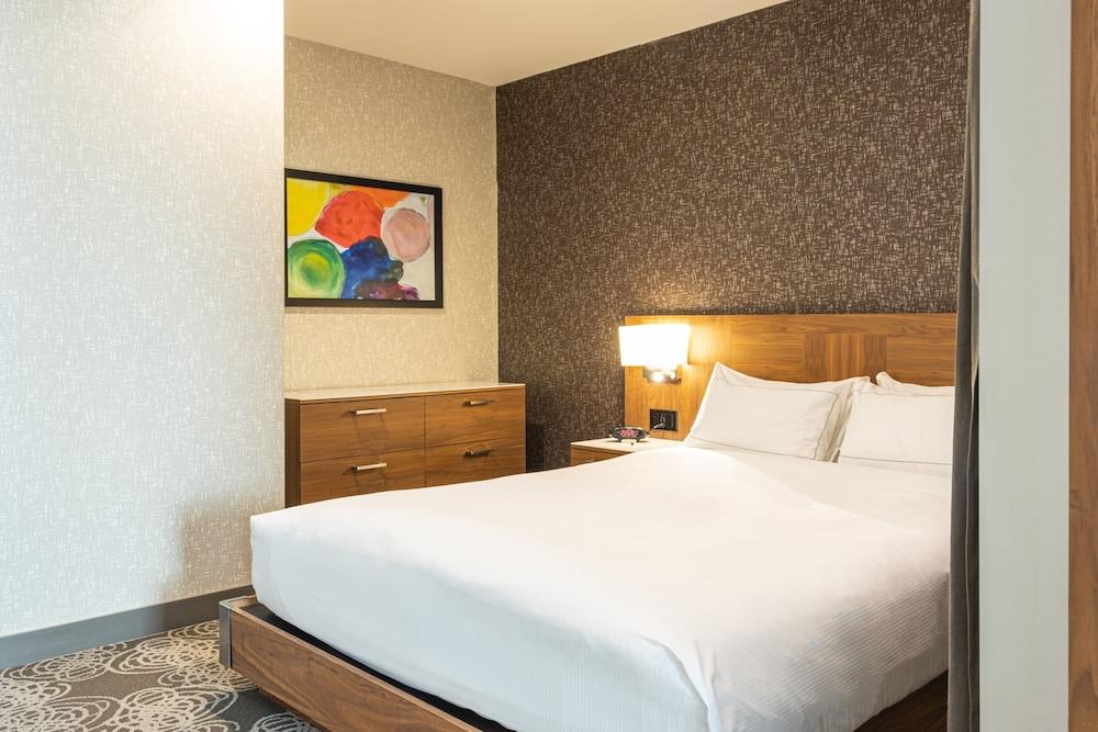 Hilton Montreal Laval