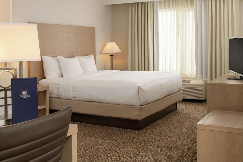 DoubleTree by Hilton Portland - Tigard