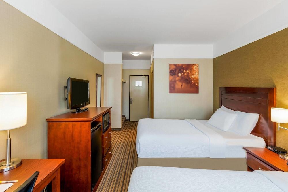 Days Inn by Wyndham Terrace