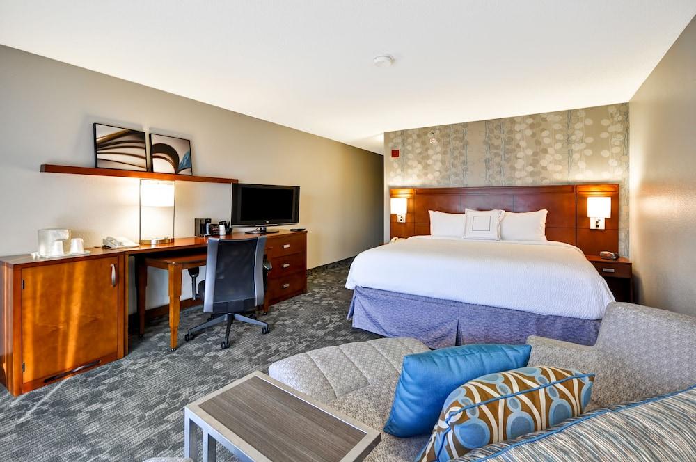 Courtyard by Marriott Jacksonville Airport