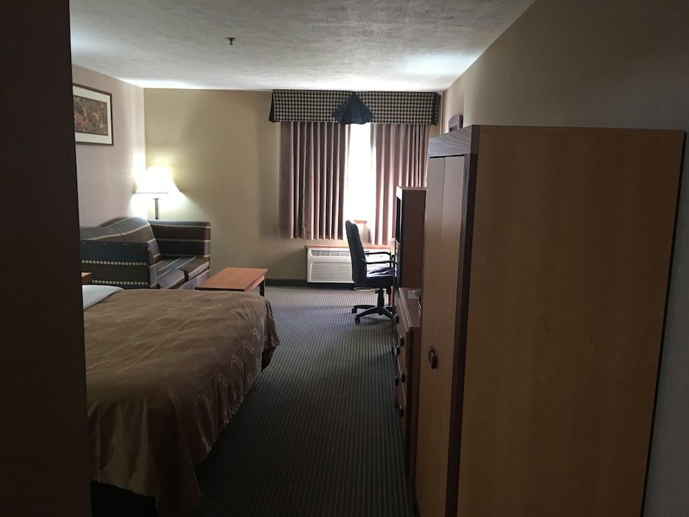 Quality Inn Nashville - Bloomington