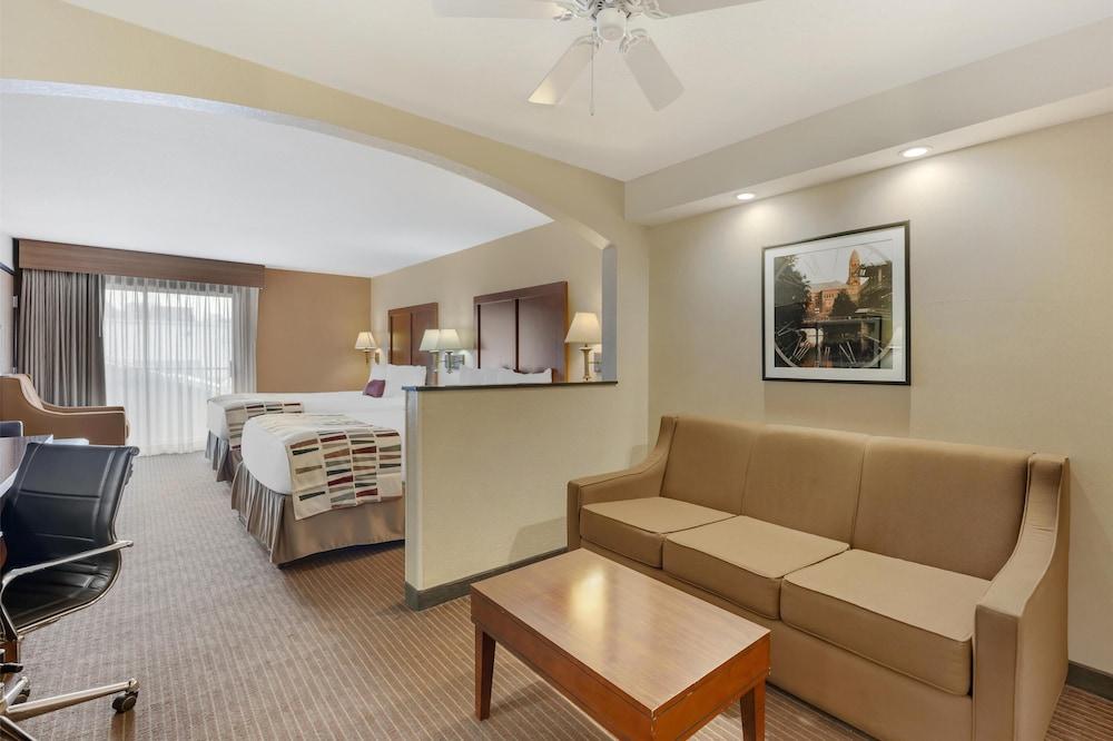 Best Western Alamo Suites