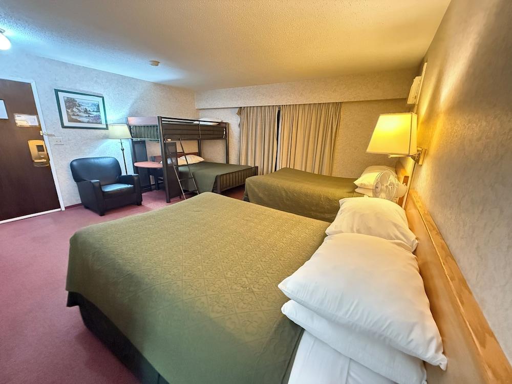 Travelodge by Wyndham Hope