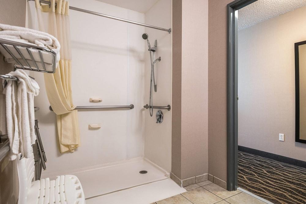 Quality Inn & Suites Missoula Westside