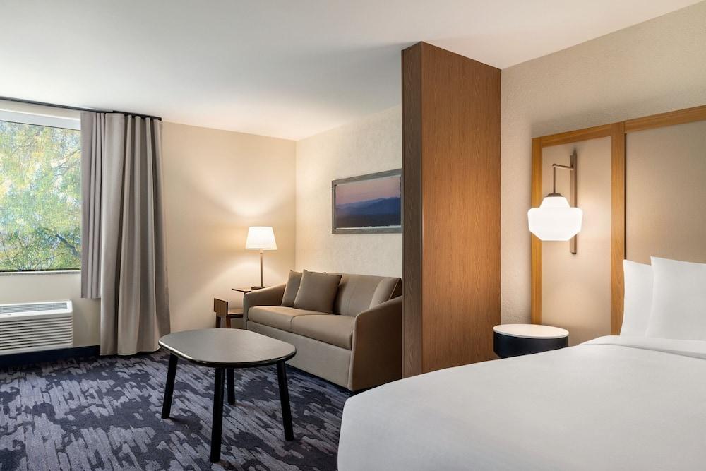 Fairfield by Marriott Inn & Suites Madison South