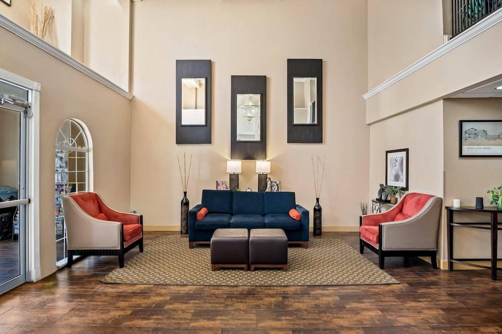 Quality Suites Irving-Las Colinas