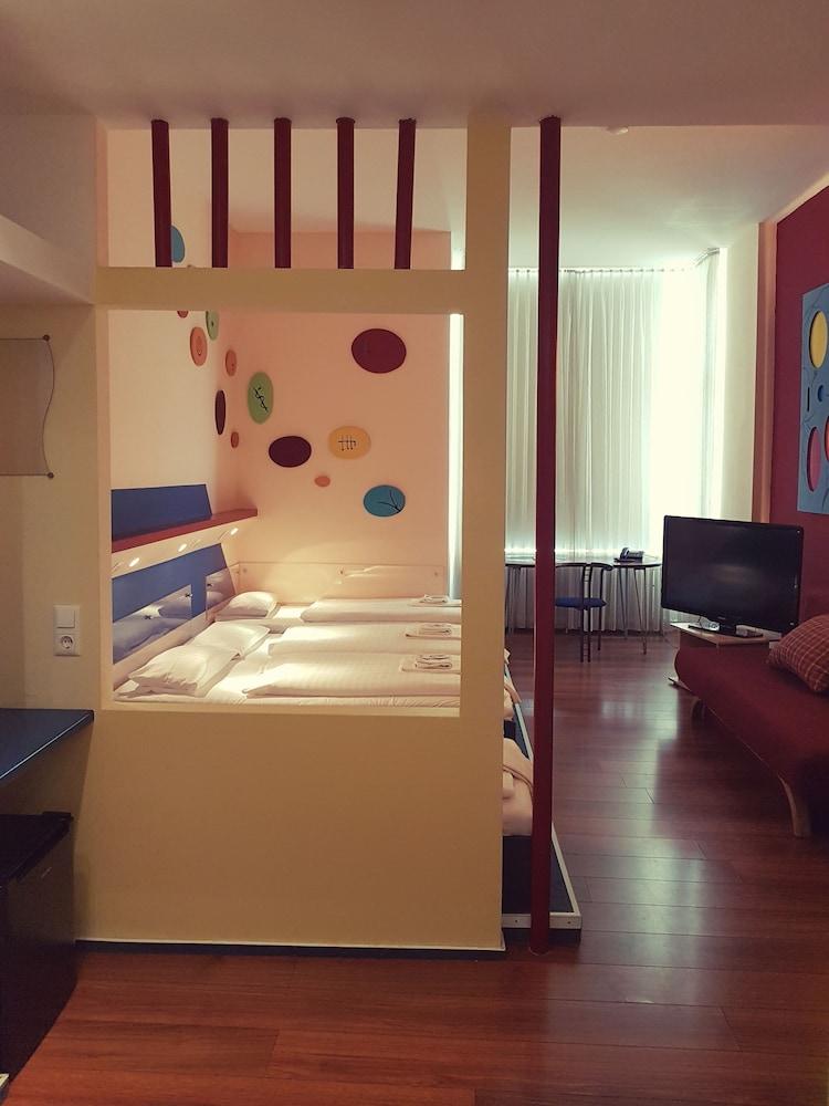 Art Hotel Charlottenburger Hof