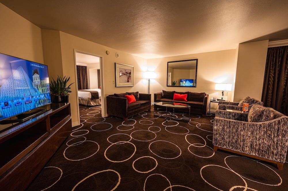 Sunset Station Hotel & Casino