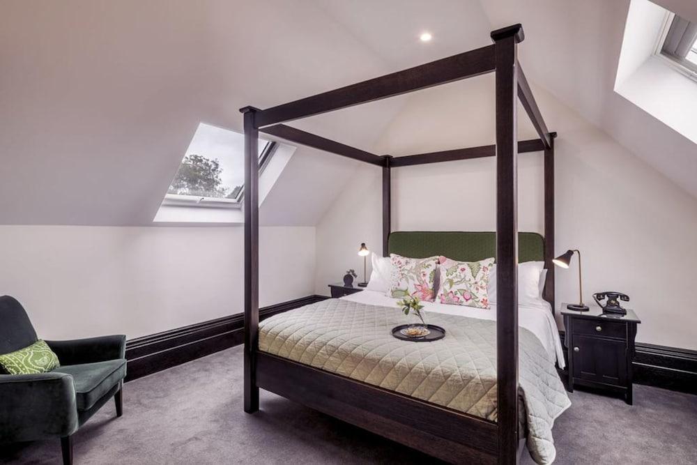 Mount Lofty House & Estate Adelaide Hills - Adults Retreat