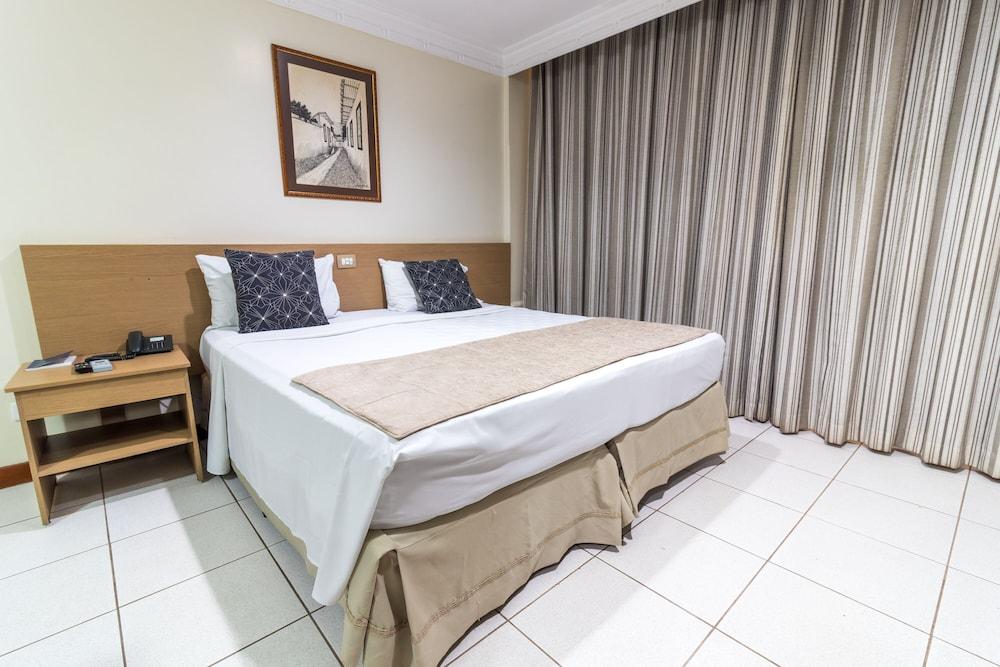 Umuarama Plaza Hotel