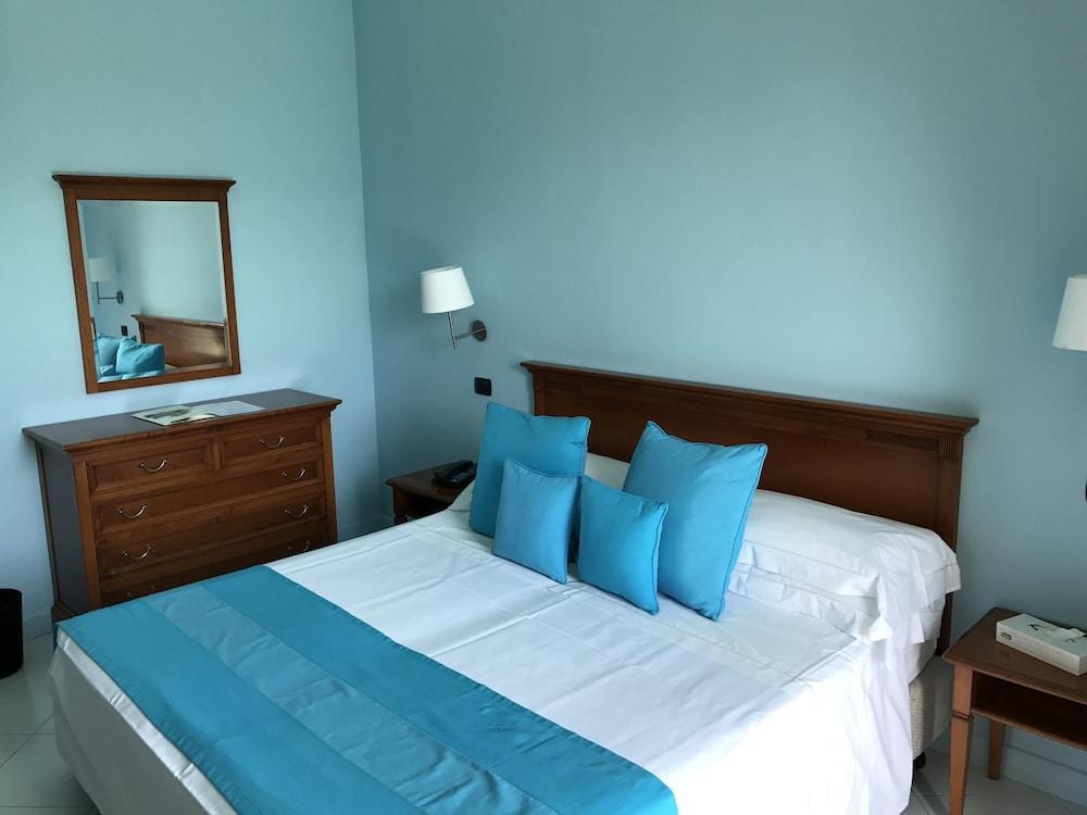 Majestic Palace Hotel