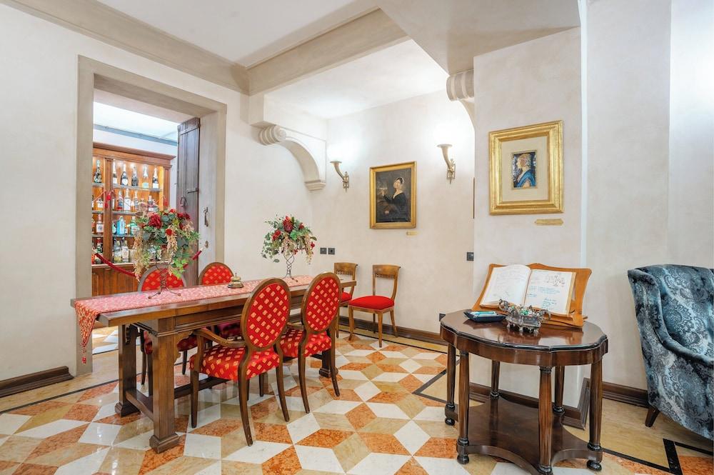 Art Hotel Commercianti