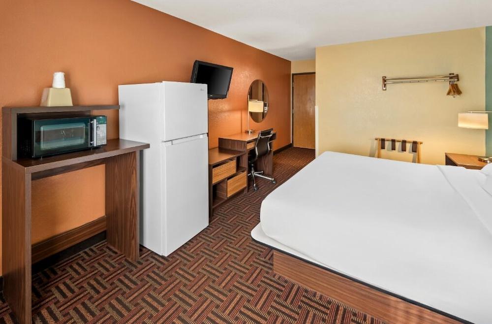 Rodeway Inn Effingham North