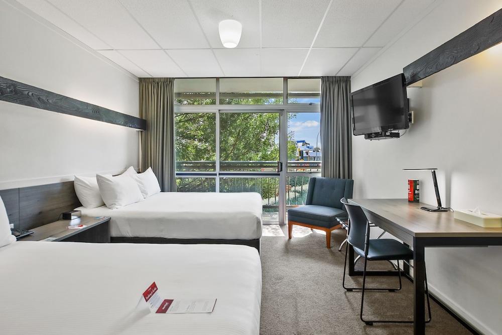 Heartland Ambassador Hotel Hamilton