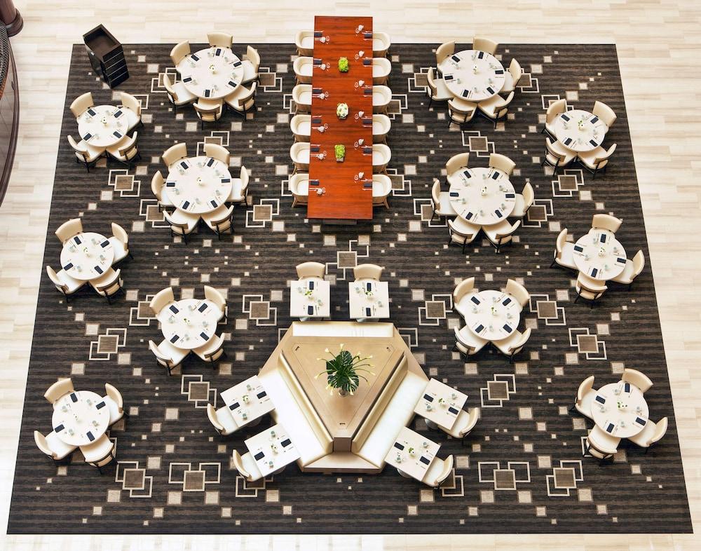 Hilton Nashville Downtown