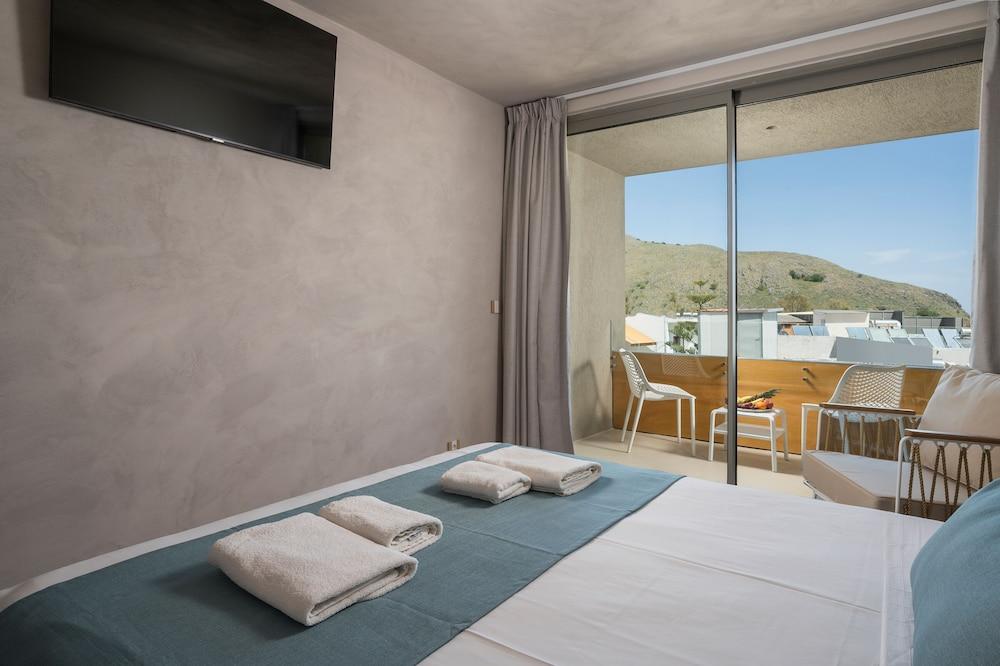 Corissia Beach Hotel