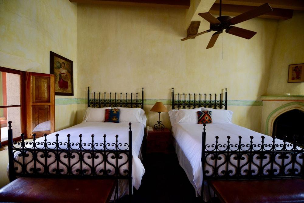 Hacienda de los Santos