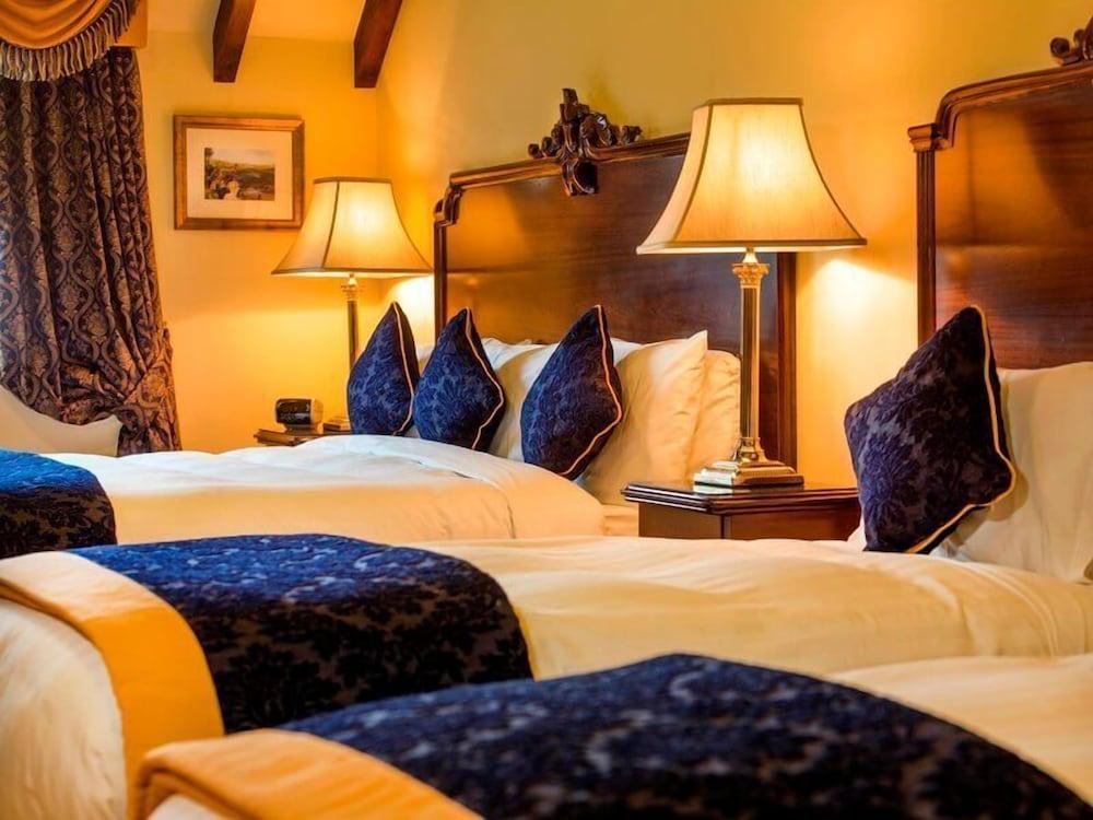 Earls Court House Hotel