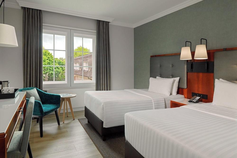Courtyard by Marriott Hamburg Airport