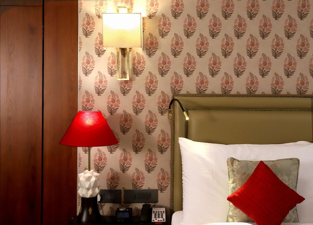 The Ambassador, Mumbai