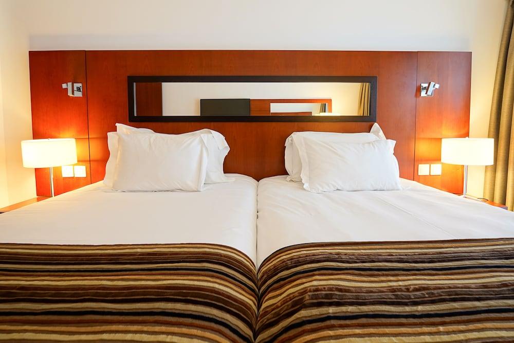 Legendary Lisboa Suites