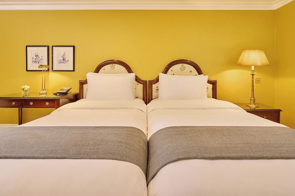 Roseate House London