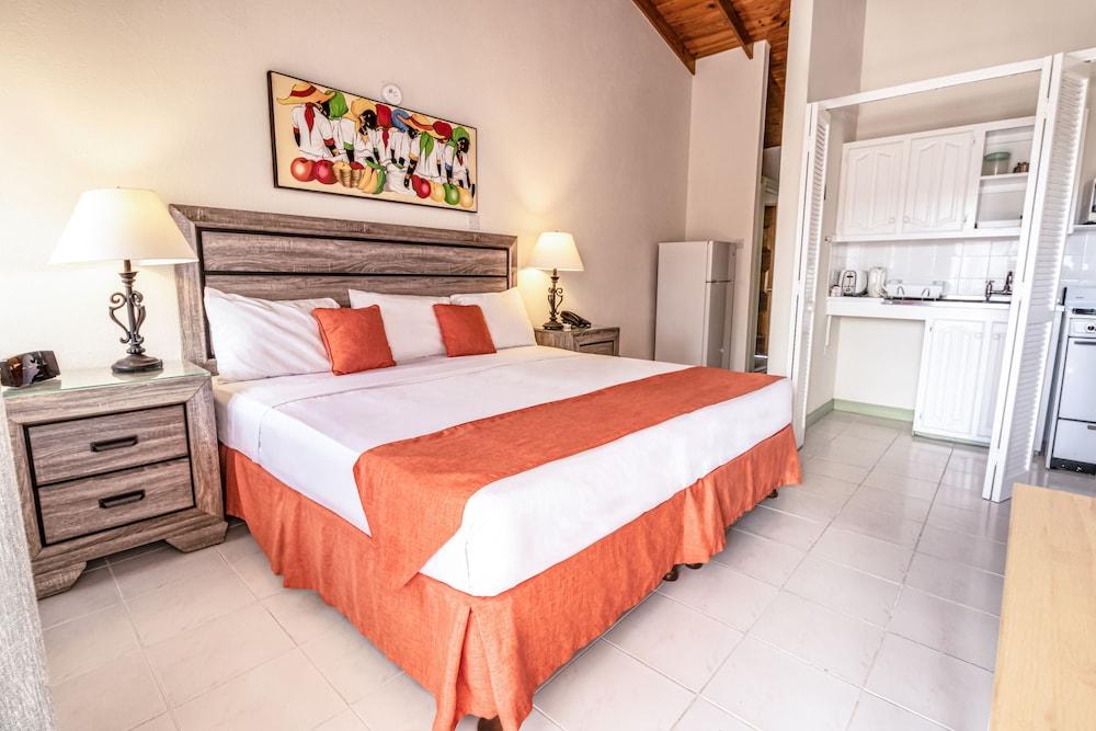 Worthing Court Apartment Hotel