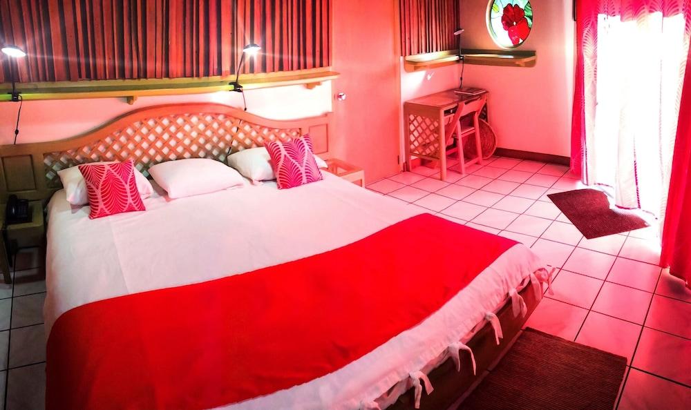 Kariwak Village Holistic Haven and Hotel