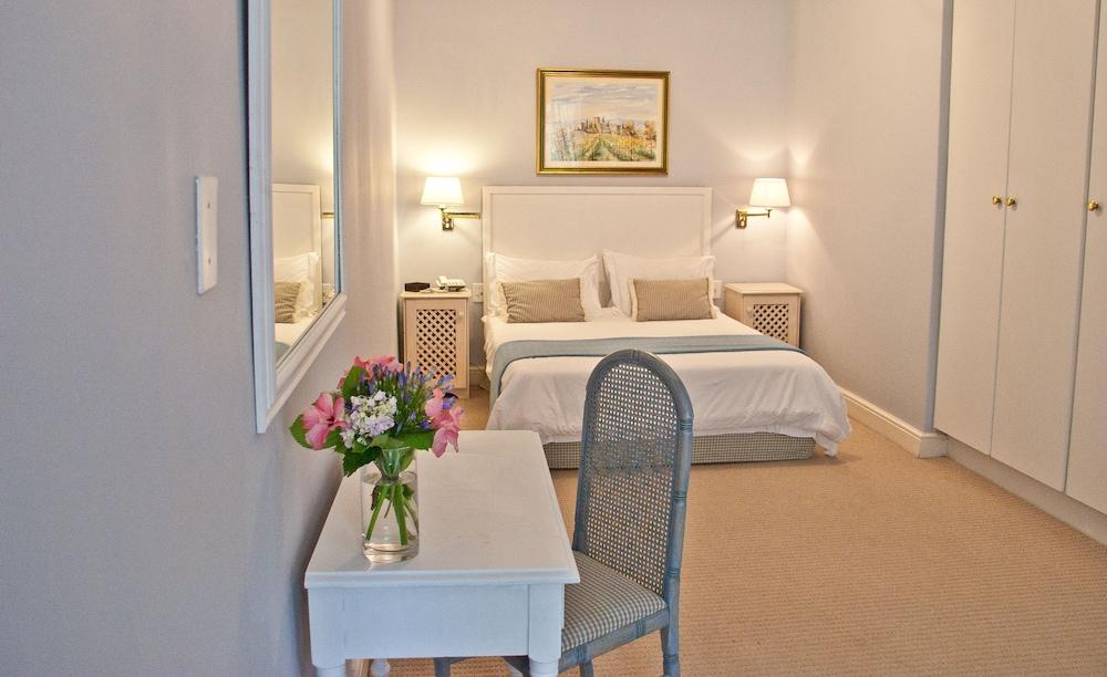 Willowbrook Country House