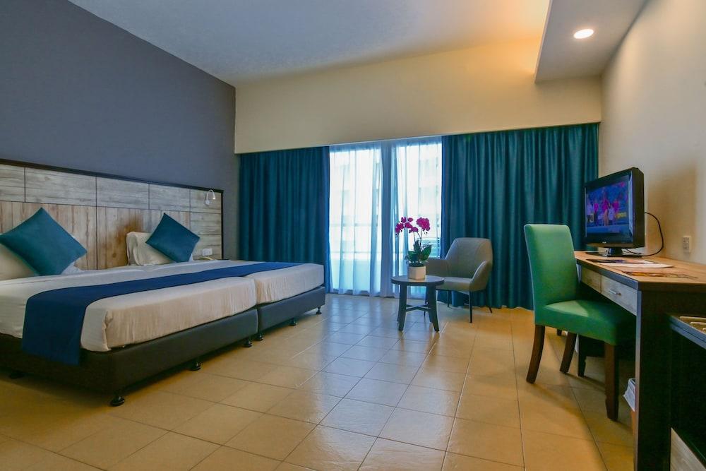 Flamingo By The Beach Penang