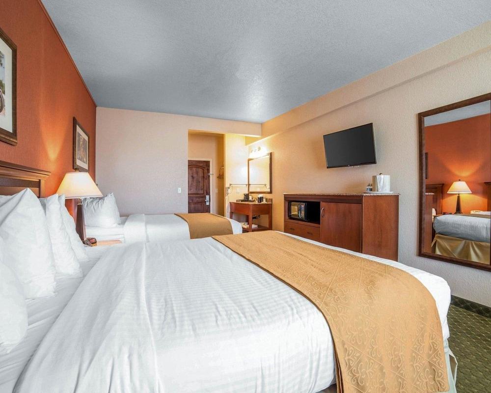 Quality Inn Winnemucca - Model T Casino
