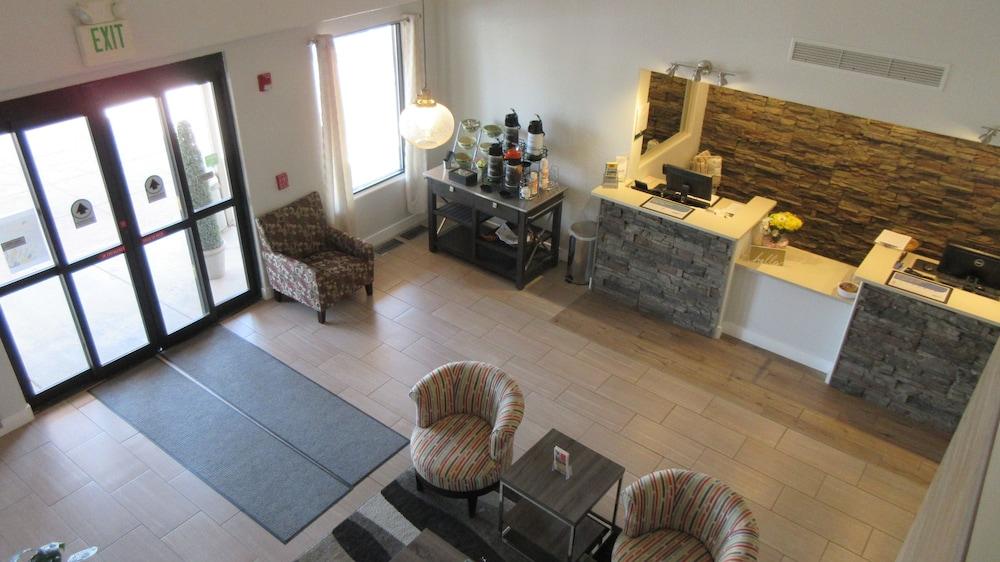 Quality Inn & Suites Pueblo West