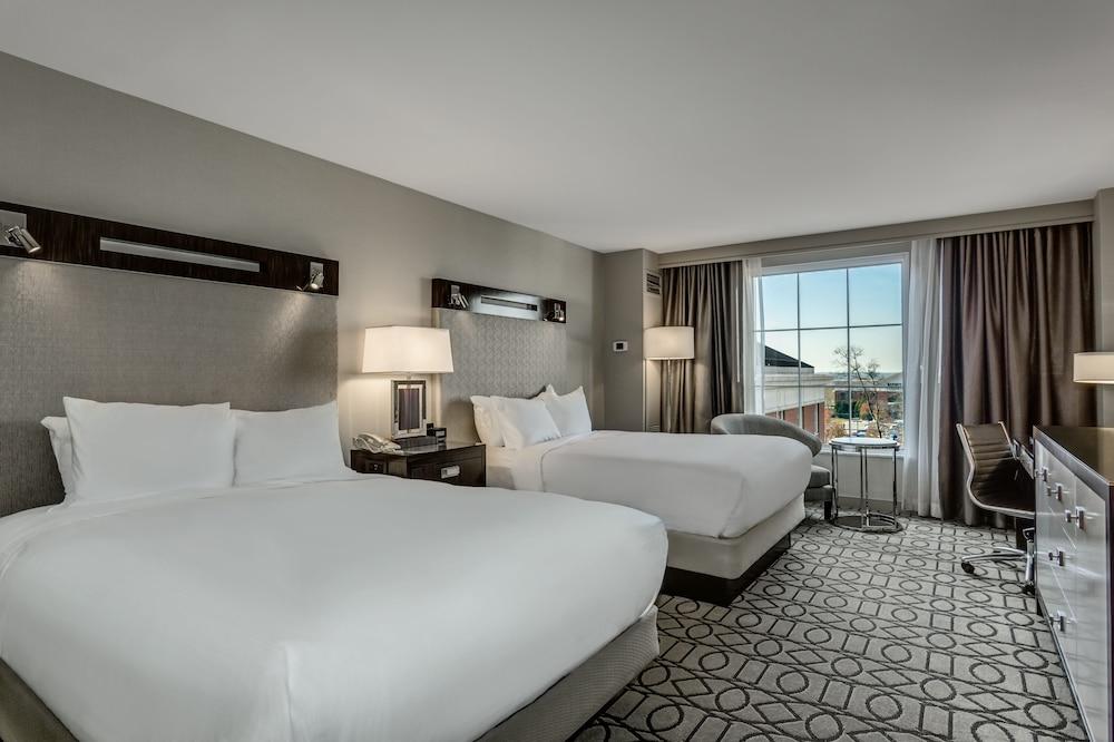 Hilton Columbus at Easton