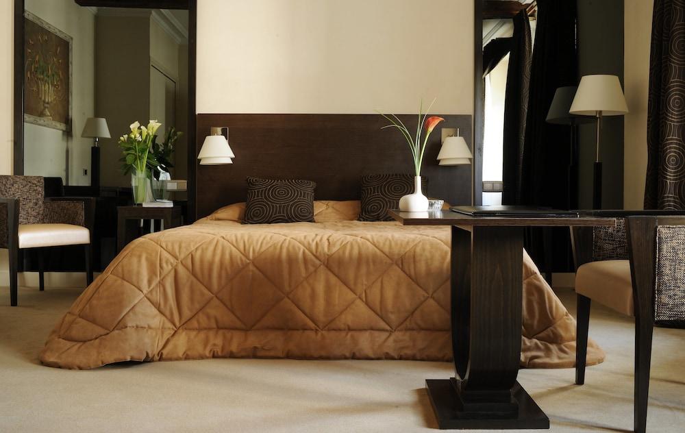 La Côte Saint Jacques And Spa