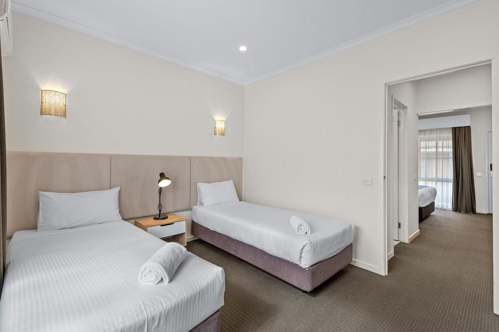 Rowville International Hotel