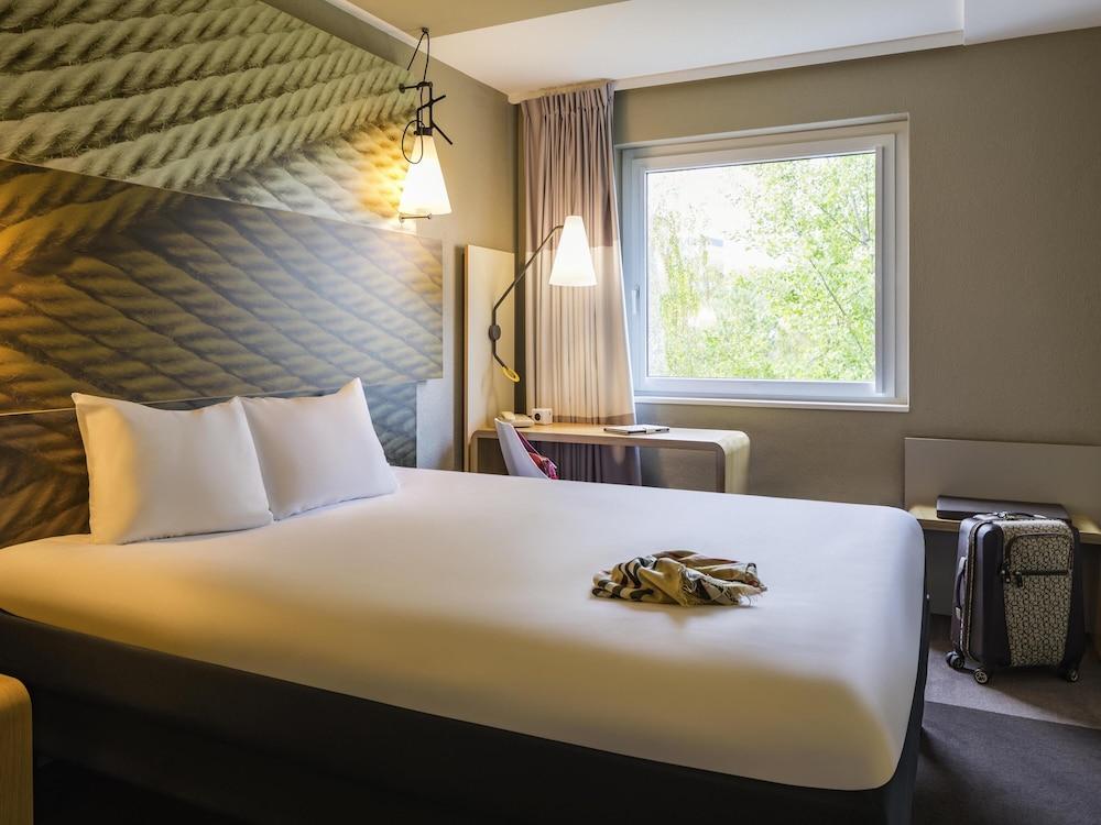 ibis Zurich Messe-Airport