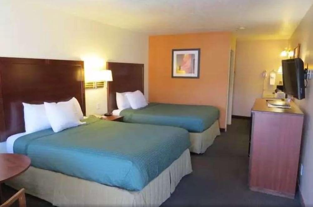 America's Best Inn & Suites