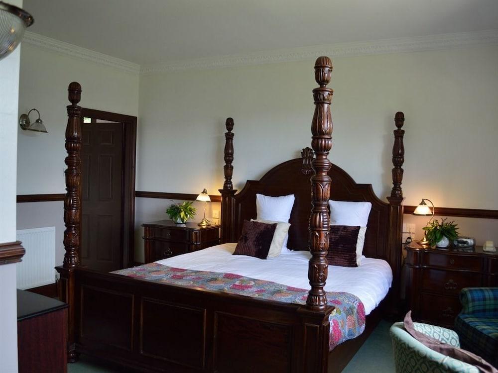 The Craigdarroch Inn