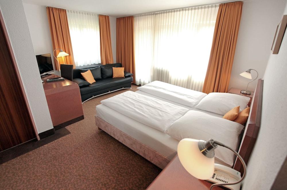 Hotel Flora Stuttgart - Möhringen