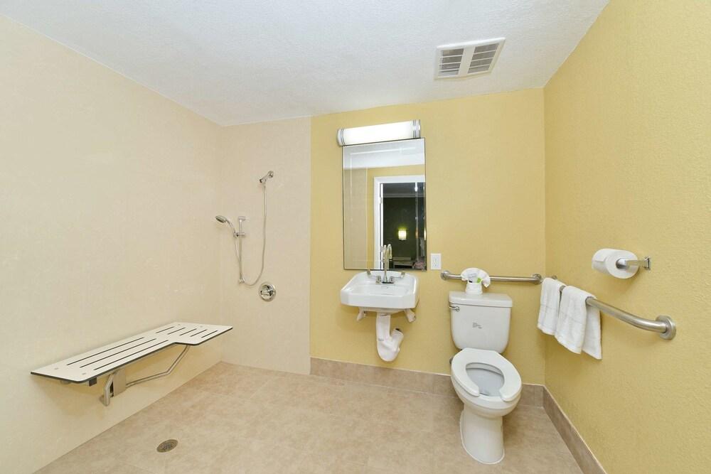 LAX Stadium Inn - El Segundo/Inglewood