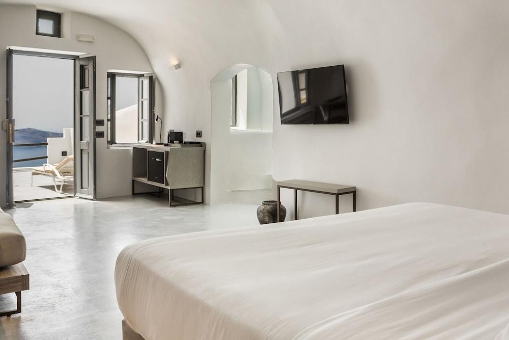 Sun Rocks Boutique Hotel