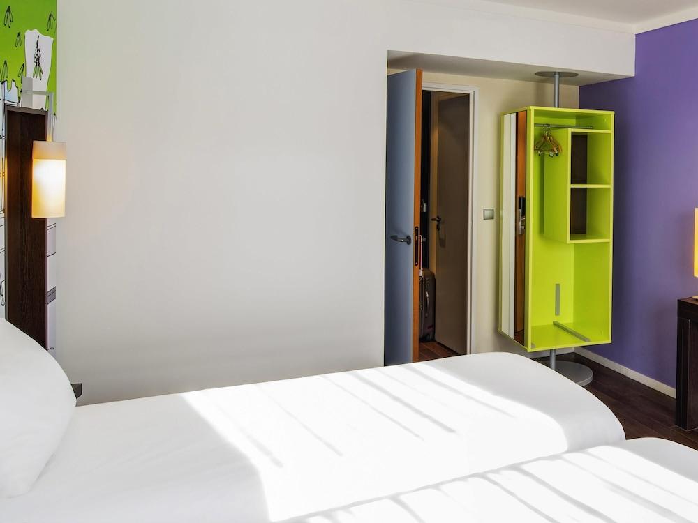 ibis Styles Evry Courcouronnes Hotel and Events