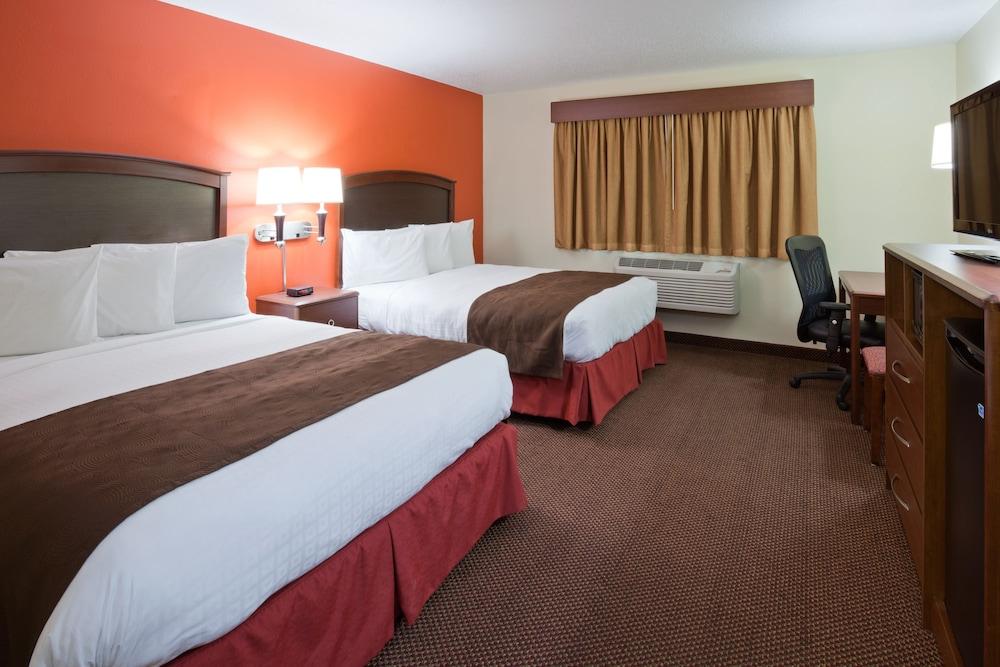 AmericInn by Wyndham St. Cloud MN I-94