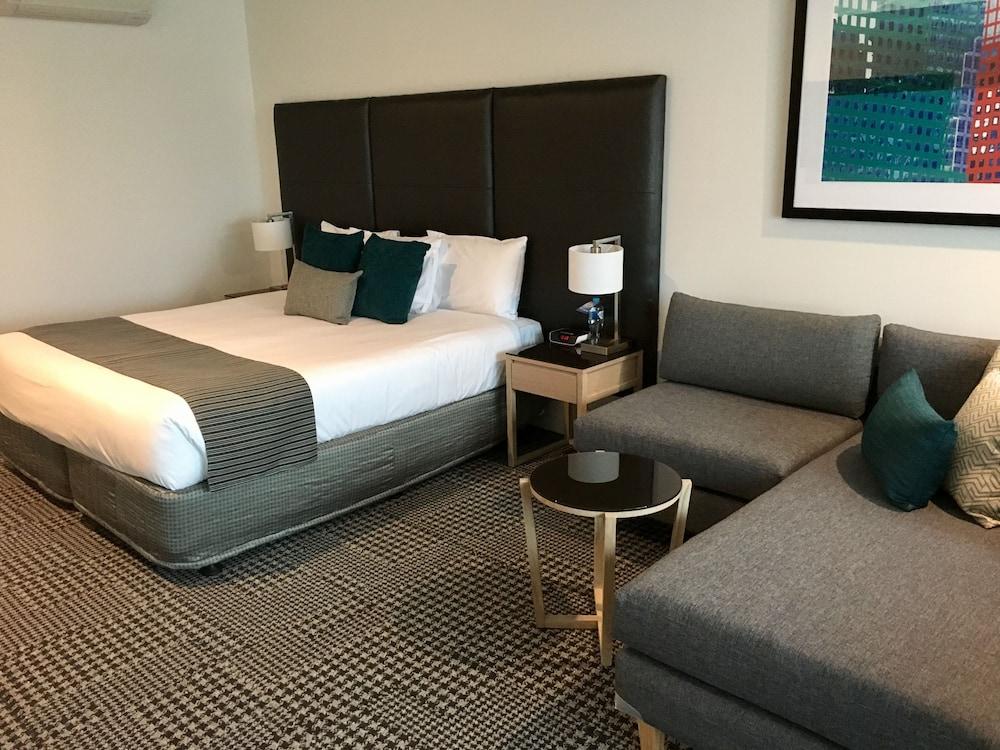 Quality Hotel Parklake Shepparton