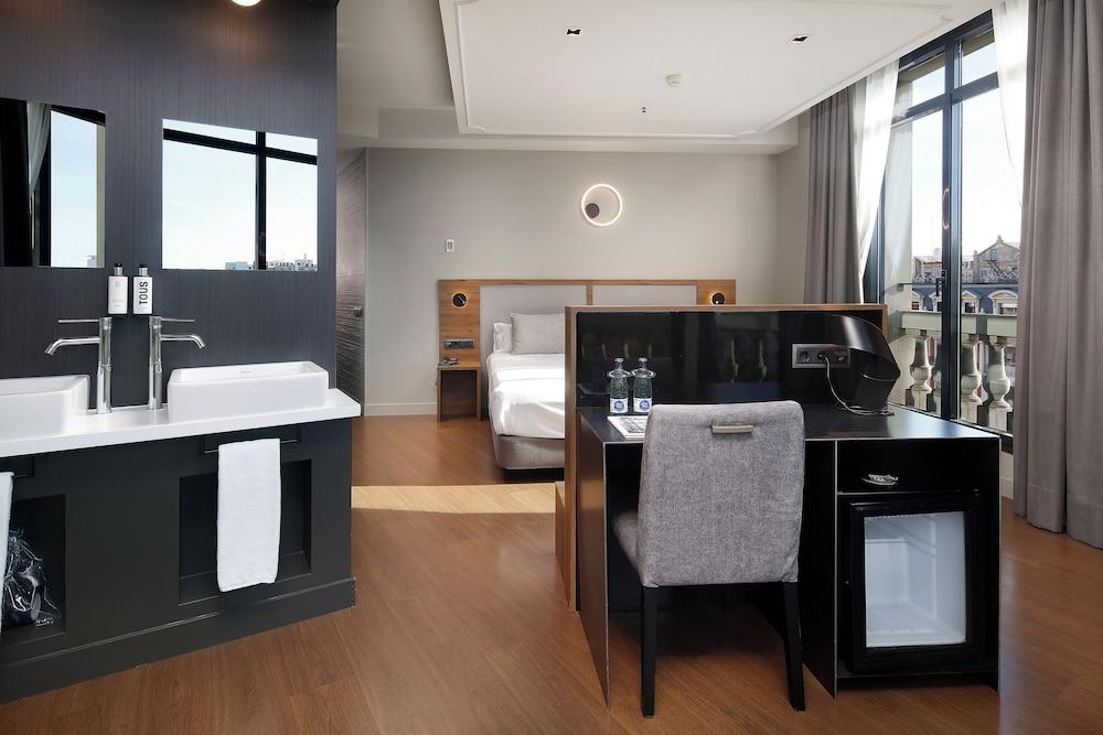 Wilson Boutique Hotel