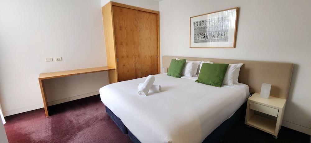 Phillip Island Apartments