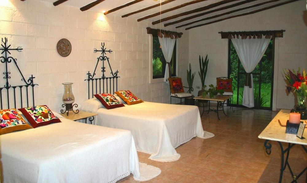 Hacienda Chichen Resort & Yaxkin Spa